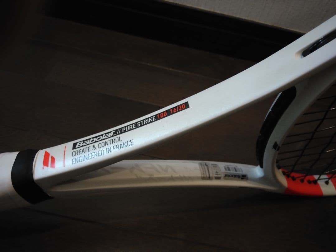 良品！Babolat ピュアストライク 100 硬式用テニスラケット